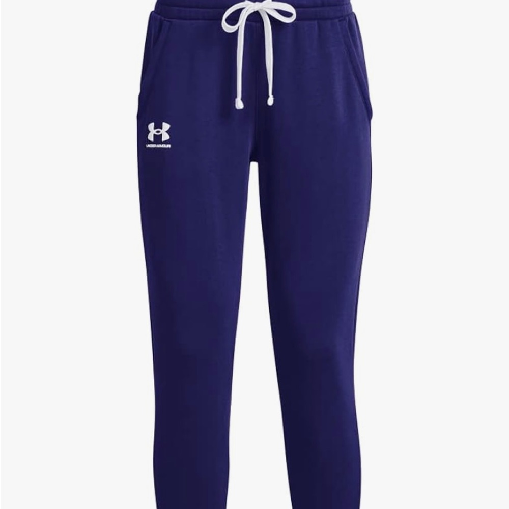 - Under Armour fleece jogger sweatpants size XS